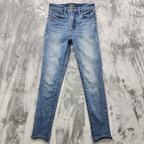 Abercrombie & Fitch Jeans Womens 24/00S SHORT Blue Simone High Rise Super Skinny - Picture 1 of 14